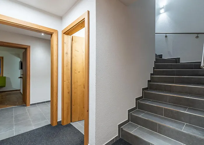 Martina-1 By Interhome קאפל